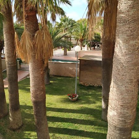 El Eden Hotel El Ejido Luaran gambar
