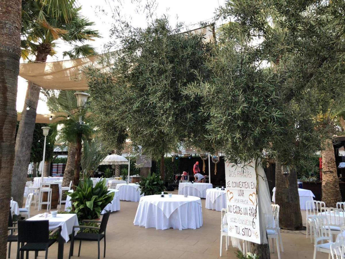 El Eden Hotel El Ejido Luaran gambar